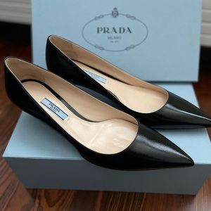 Brand new Prada saffiano kitten heels - 38.5